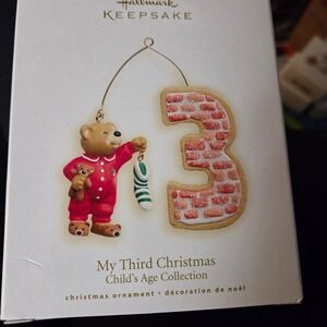 Hallmark Keepsake 2009 My Third Christmas Ornament Childs Age Collection QXG6055